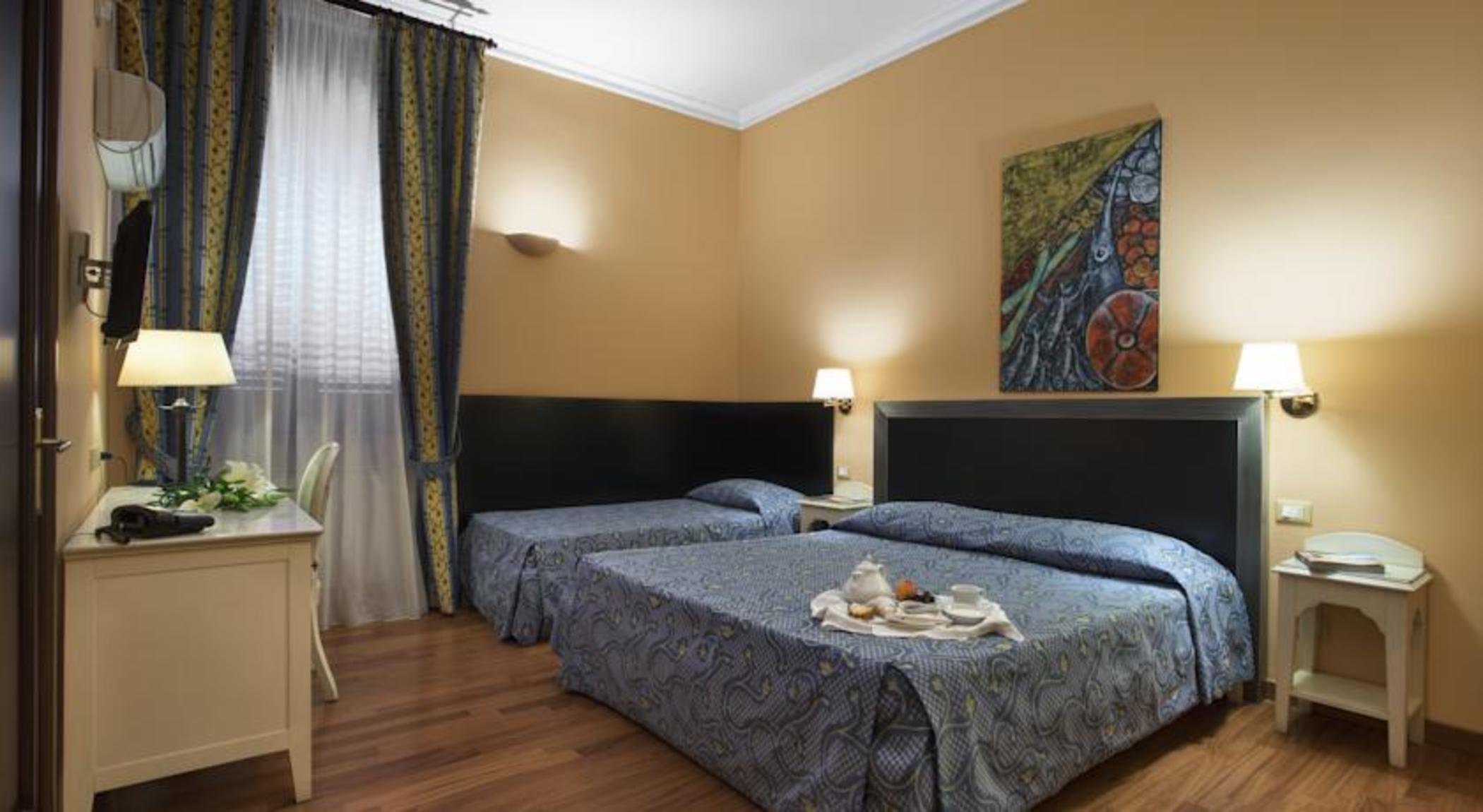 Hotel Ambasciatori ปาแลร์โม ภายนอก รูปภาพ