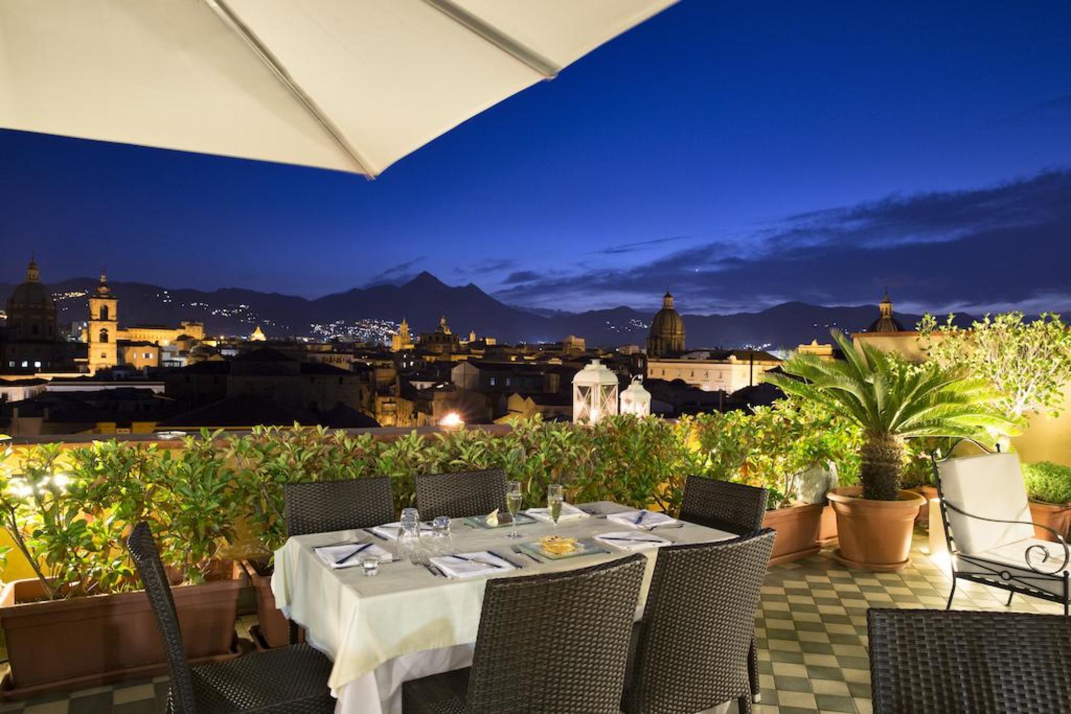 Hotel Ambasciatori ปาแลร์โม ภายนอก รูปภาพ