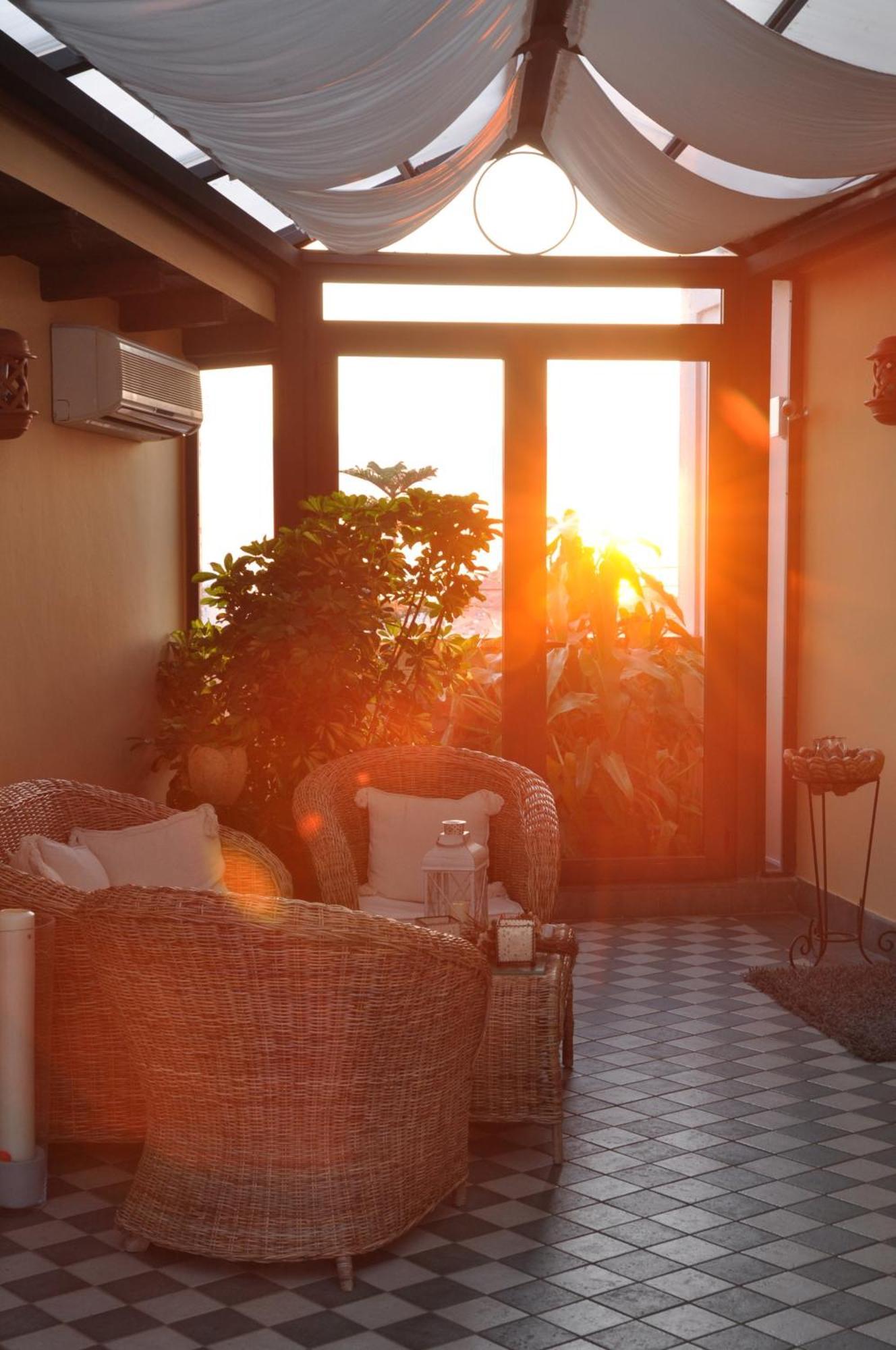 Hotel Ambasciatori ปาแลร์โม ภายนอก รูปภาพ